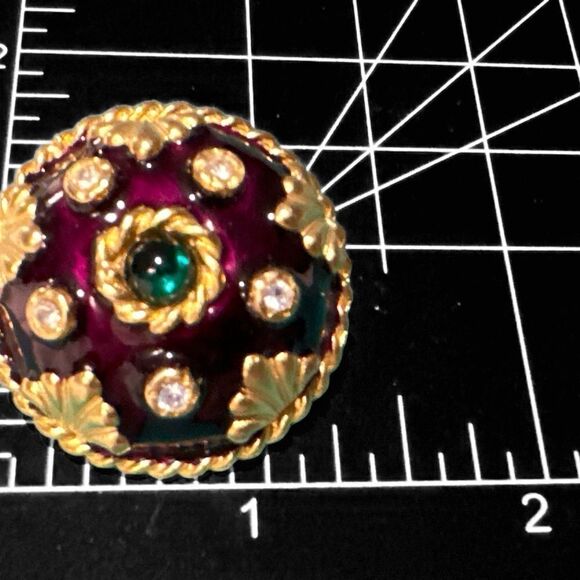 Vtg  GERARD YOSCA burgundy enamel gold plated round spherical clip earrings - Picture 8 of 8